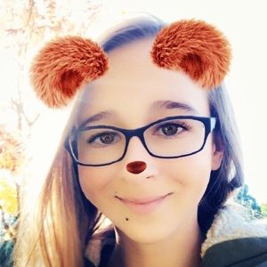 Meet your Posher, Macie